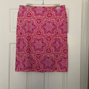 Women’s Slim Skirt Size 6